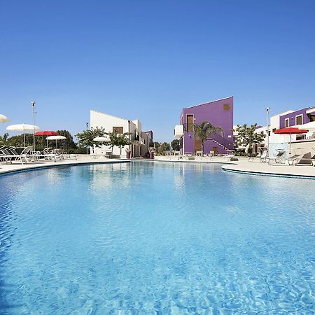 Blu Modicamare Aparthotel มารีนาดิมอดิกา ภายนอก รูปภาพ