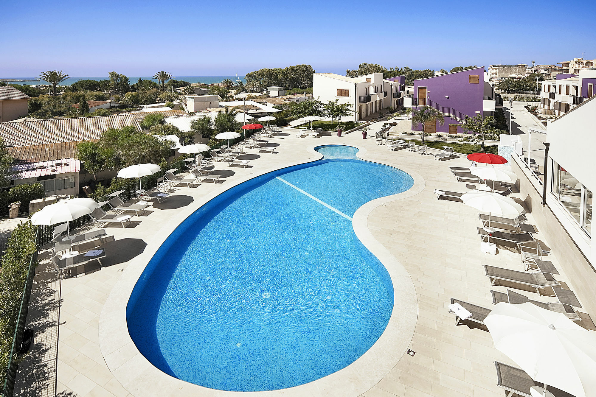 Blu Modicamare Aparthotel มารีนาดิมอดิกา ภายนอก รูปภาพ